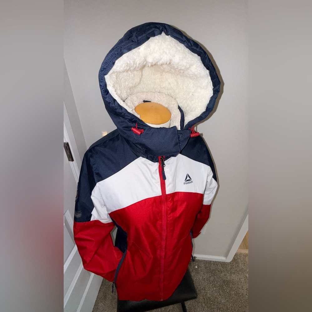 Reebok Navy, Red, and White Hooded Jacket sz S/M